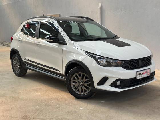 FIAT ARGO 1.3 FIREFLY FLEX TREKKING MANUAL FIAT ARGO 1.3 FIREFLY FLEX TREKKING MANUAL